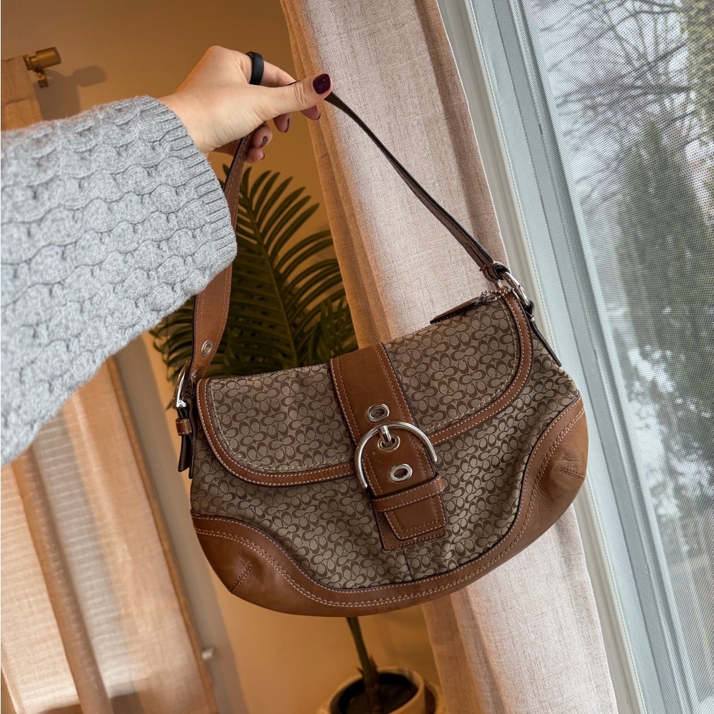 Y2k Vintage Coach Soho Leather logo bag